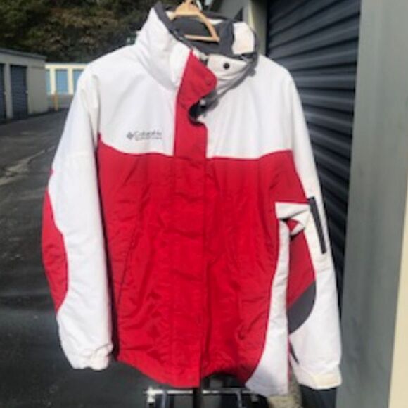 Ski or Snowboarding Uni-Sex Jacket . Women Size: Large {12-14} . Columbia - Picture 1 of 8